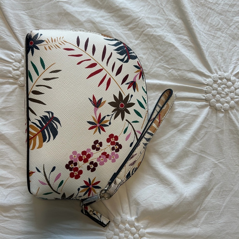 Floral Print Wristlet Clutch - White Multicolor